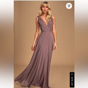 Lulu’s Backless Maxi Dress